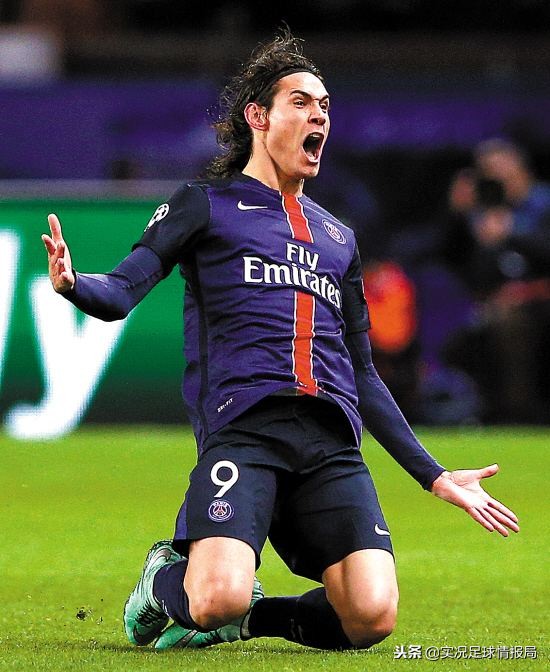 实况足球2021十大中锋,最新实况足球最强中锋排名