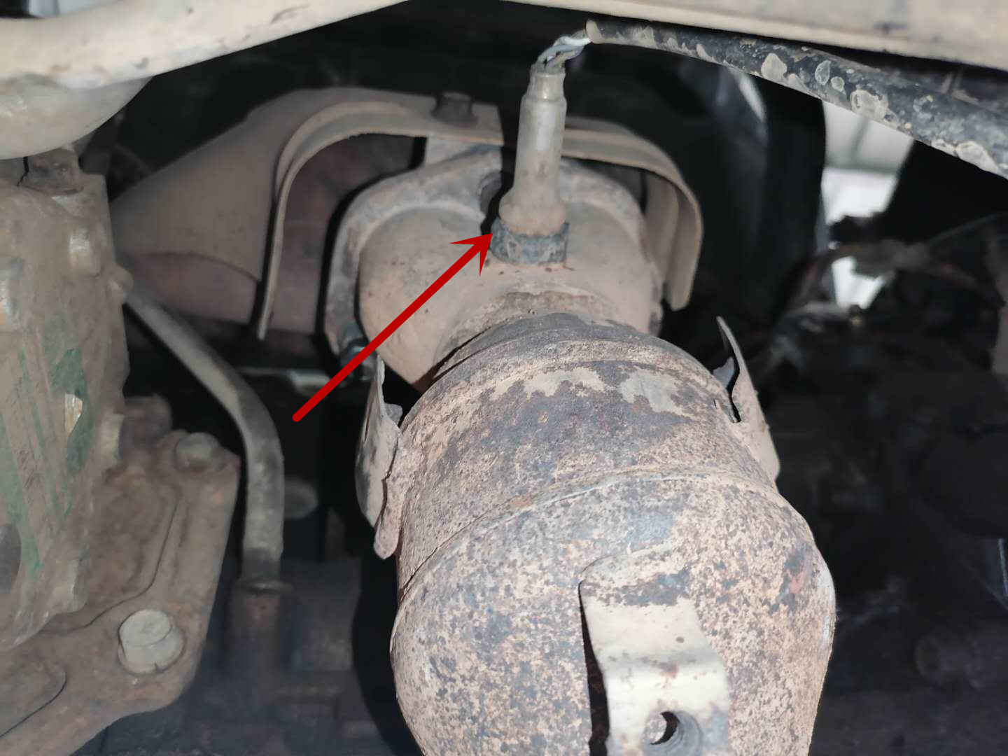 发动机正时链条抖动是什么原因,发动机抖动和正时链条有没有关系