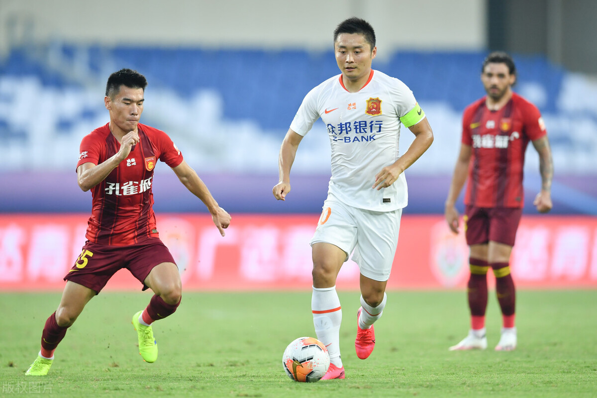 游山玩水!李铁为什么又招非议?