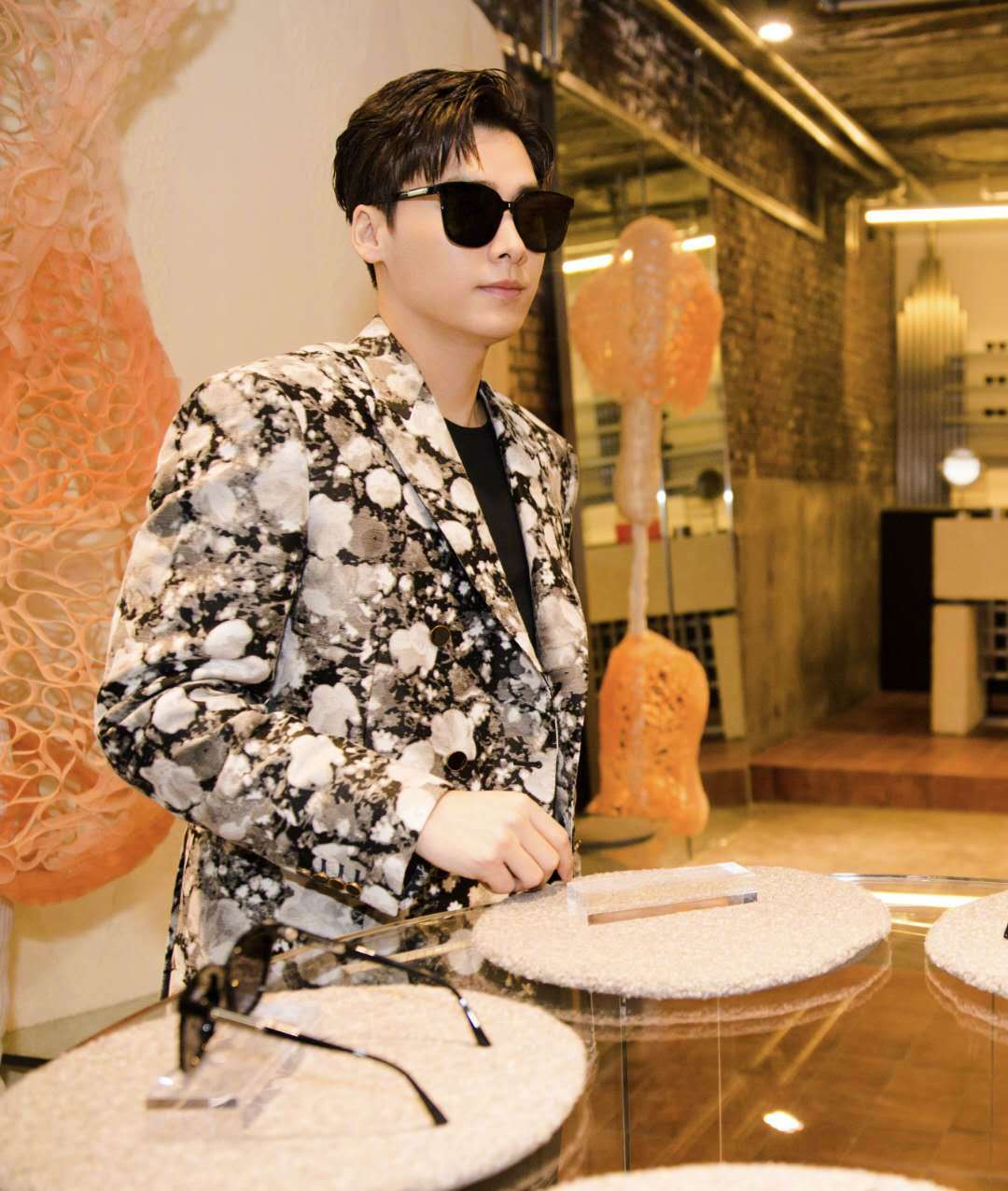 这些防晒不会晒成黑炭,哪款防晒才能避黑