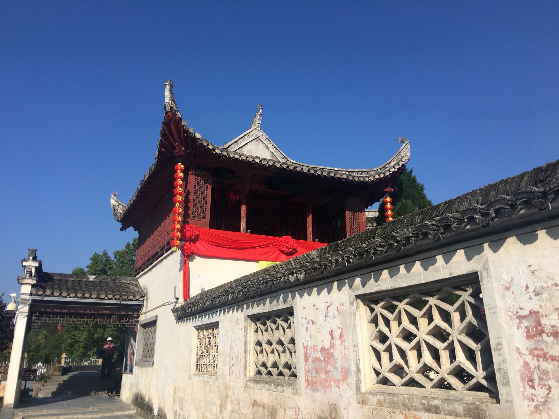 黄山西递宏村简介,西递宏村是一个景点还是两个景点