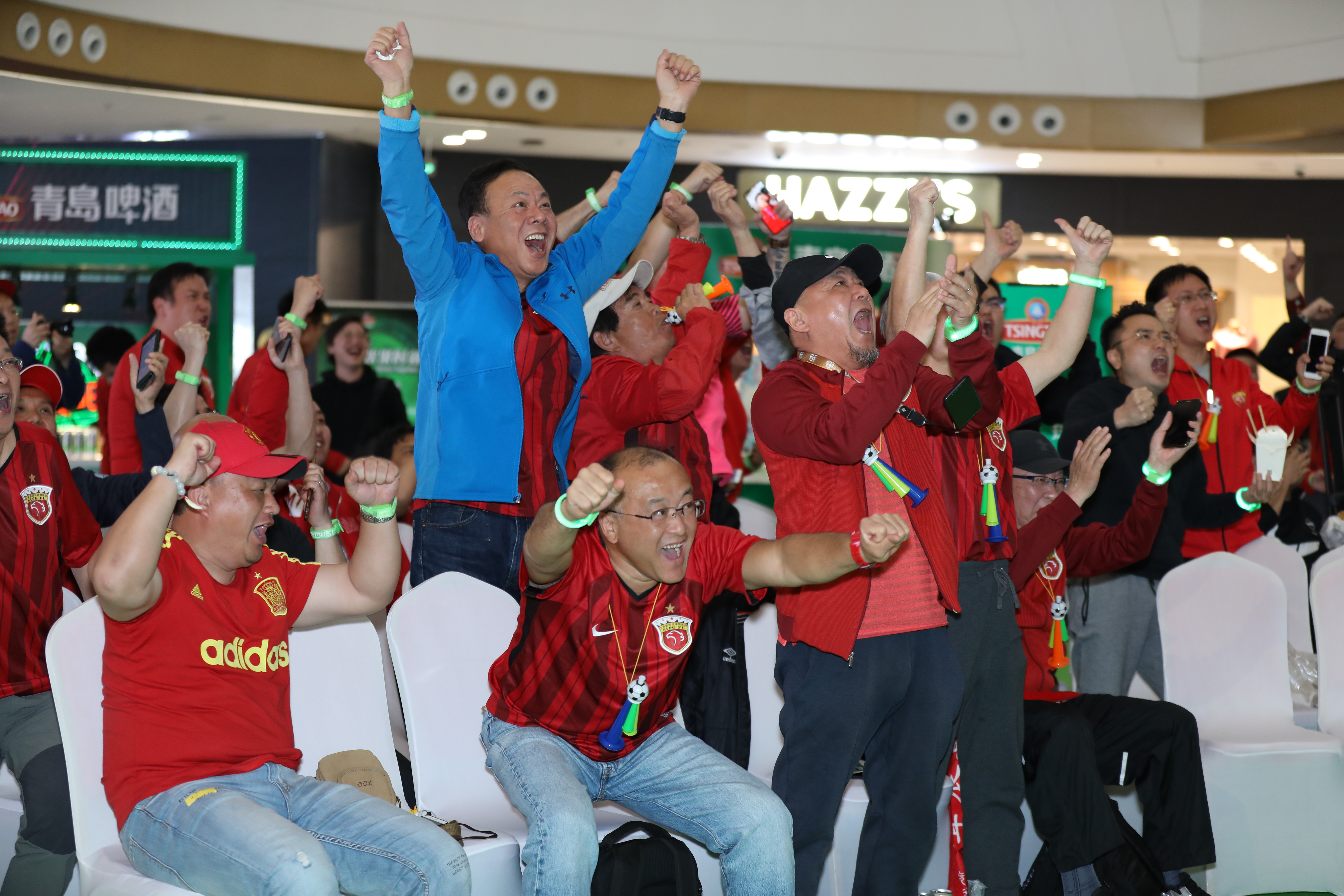 青岛啤酒狂欢夜,青岛啤酒中超观赛派对河南