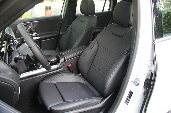 奔驰gla200百公里加速,奔驰gla200排量多大