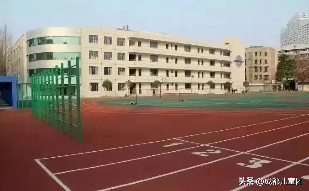 五朵金花成师附小,成都五朵金花小学成师附小