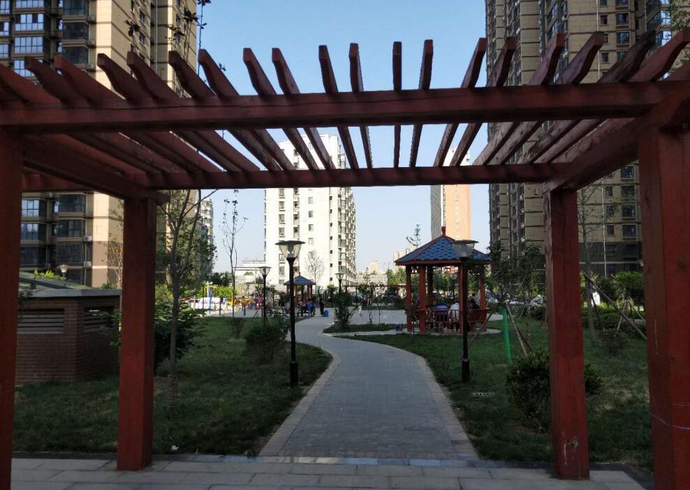 穆将王烂尾楼最新进展,穆将王城中村