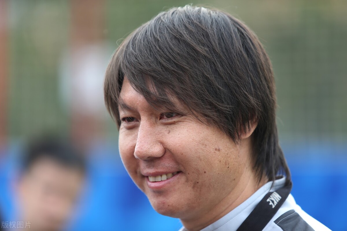 游山玩水!李铁为什么又招非议?