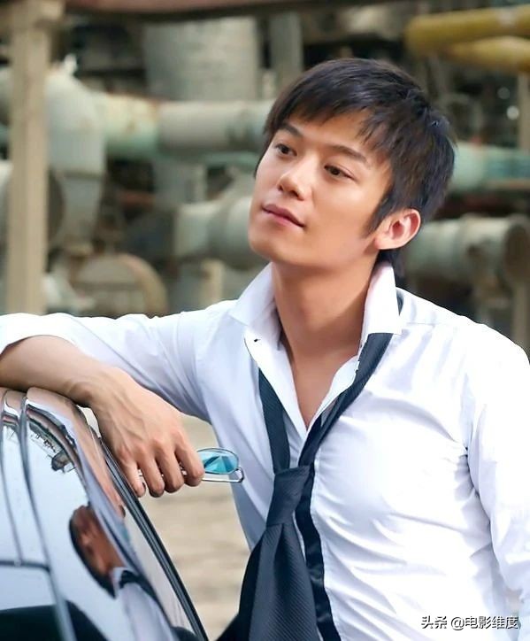 “坏男人”芦芳生：公认反派专业户，与海清传绯闻，至今感情成谜