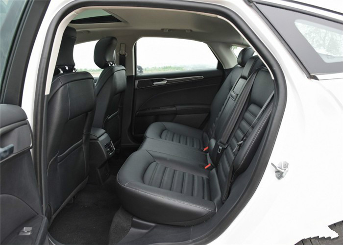 14款福特蒙迪欧二手价格,福特蒙迪欧降到15.98万起