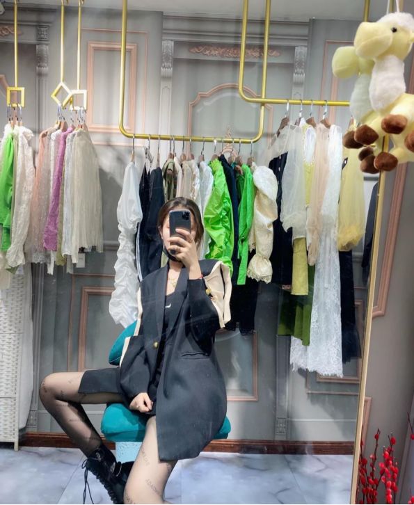 高端私人服装店入门零基础教学,传统服装店如何打造爆款