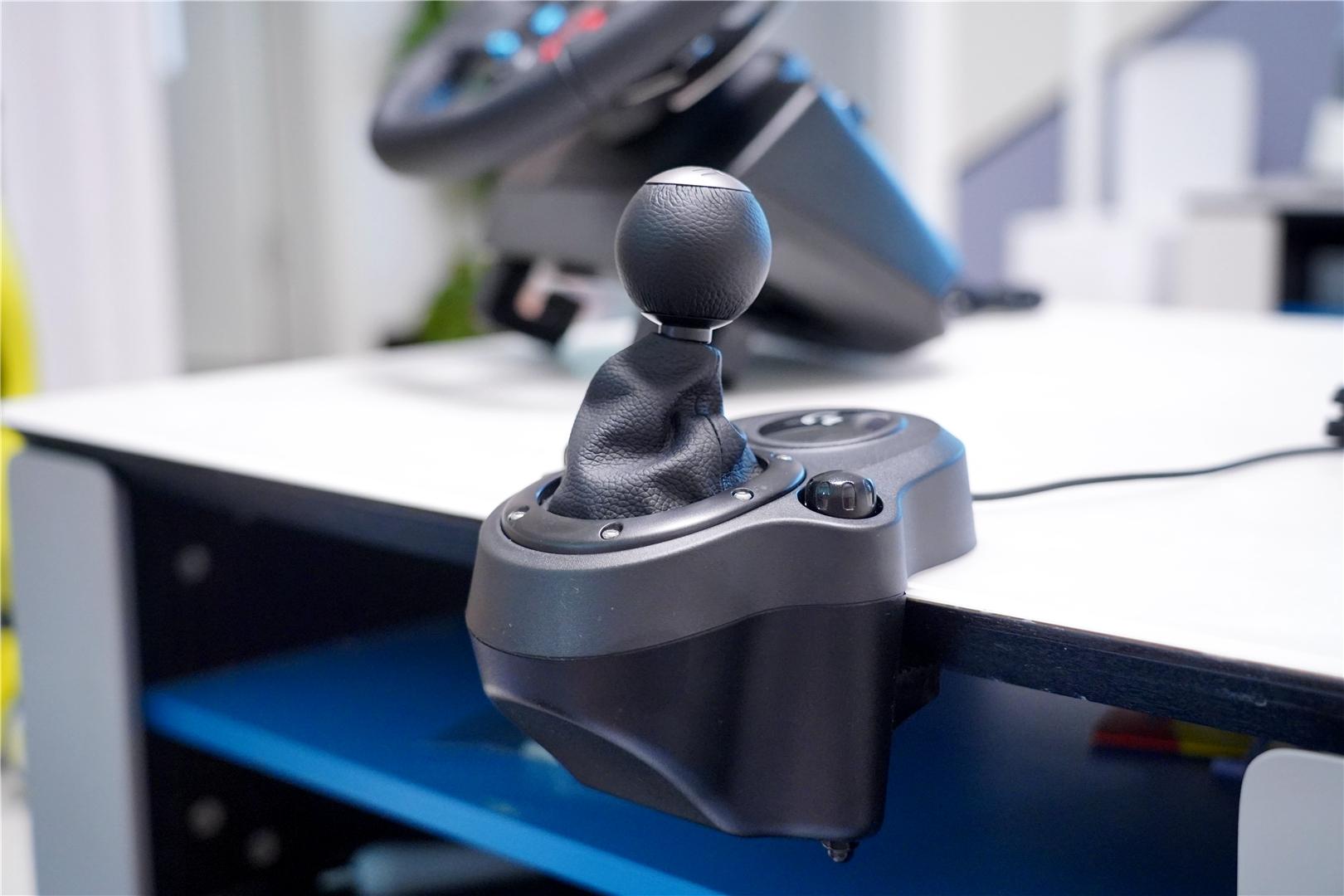 罗技g29方向盘测评,罗技g29方向盘玩极品飞车设置教程