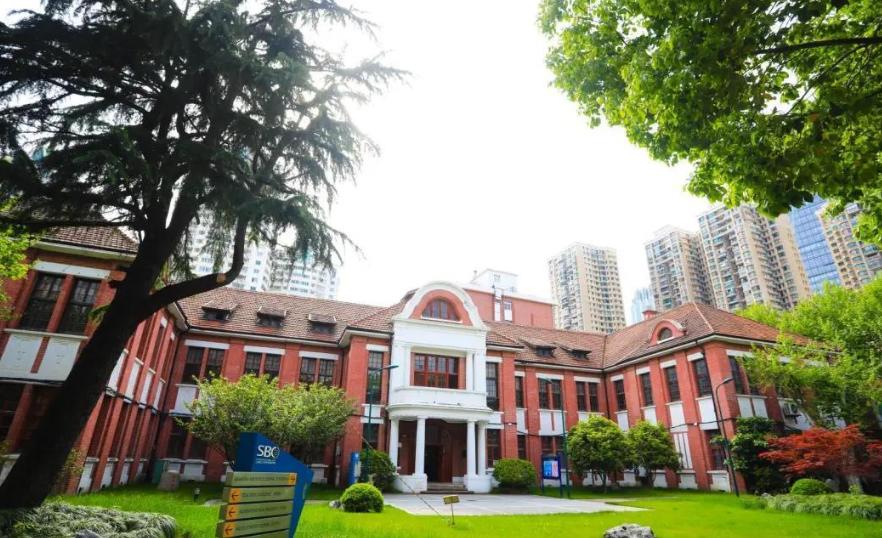 上海这所大学的实力藏不住了,上海最有潜力的二本大学