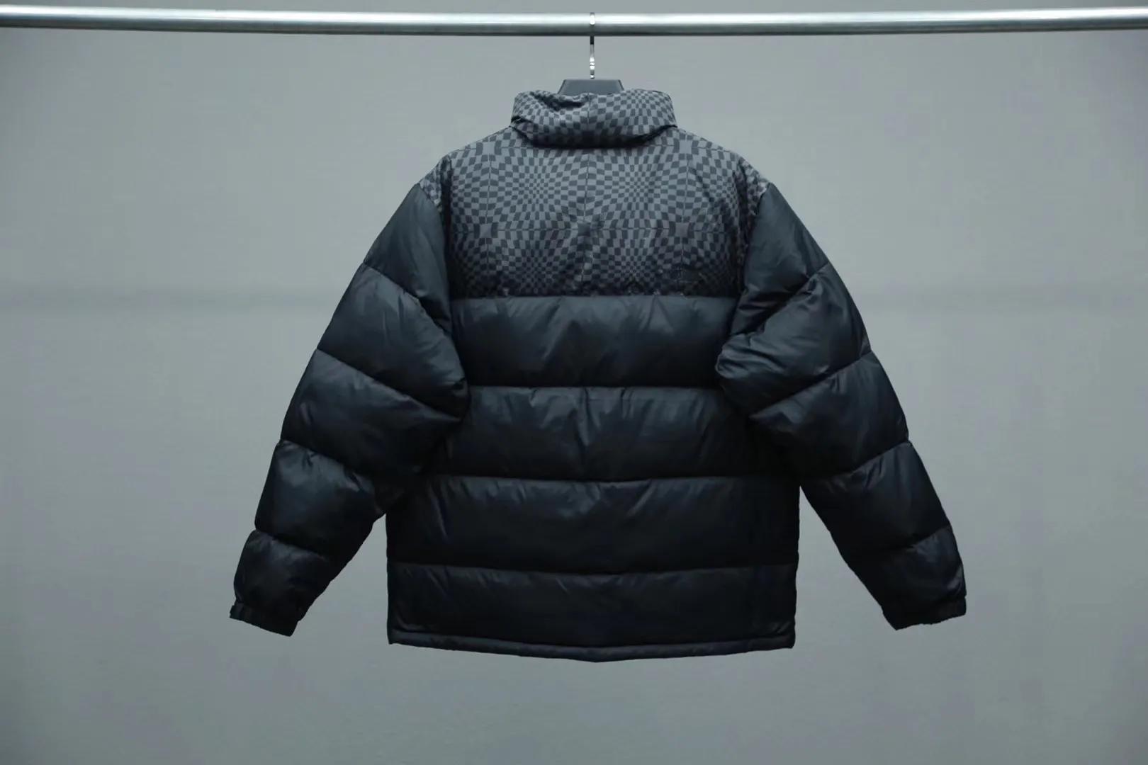 VANSxTNF联名羽绒服