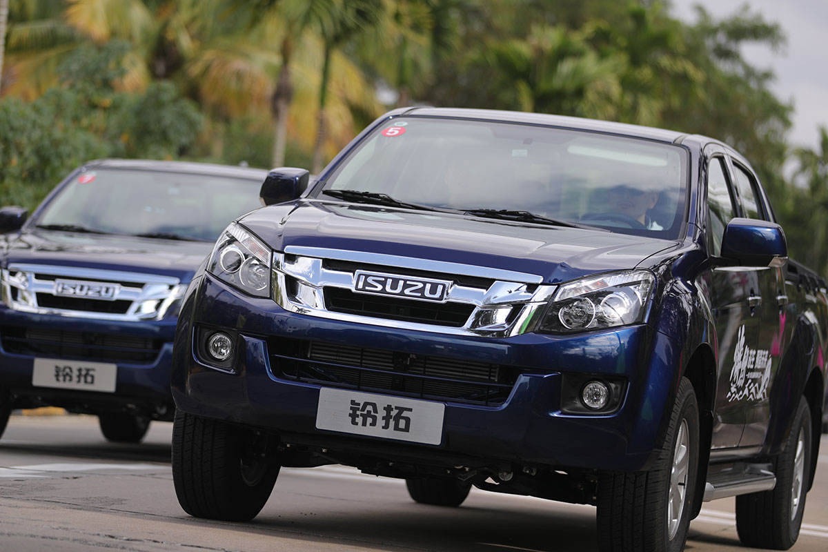 试驾江西五十铃铃拓,试驾五十铃铃拓1.9t皮卡