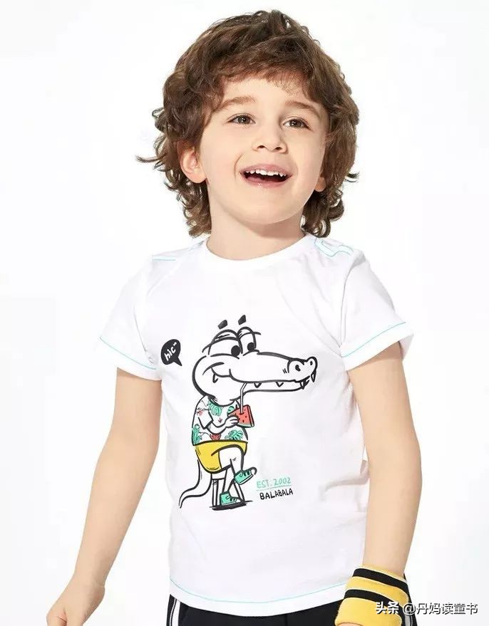 夏季流行的裙子童装,夏天连衣裙短袖童装