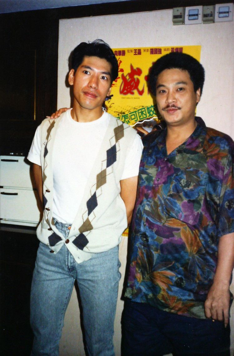 以前与现在乌鸦哥张耀扬,乌鸦哥张耀扬为什么突然头发白了