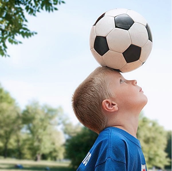 专业足球运动员饮食标准,足球运动员的饮食