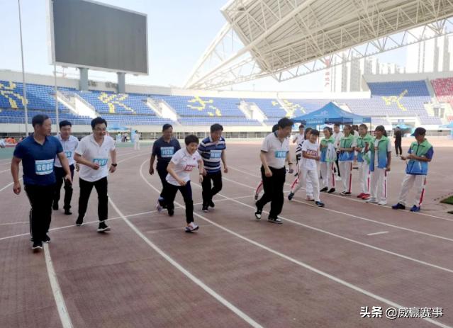 濞佽耽璧涗簨鐩存挱,濞佽耽涓滆帪