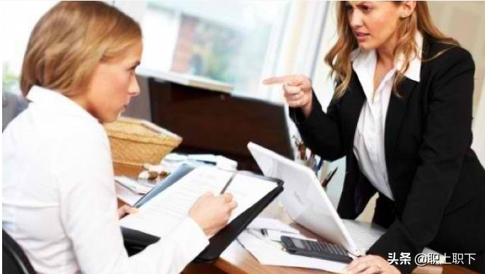 对付职场新人的三个技巧,职场新人怎样避免职场霸凌