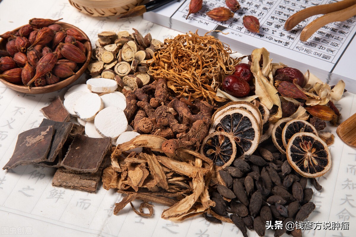 肾癌手术后未切除直接做靶向治疗,肾癌术后医生说不吃靶向药