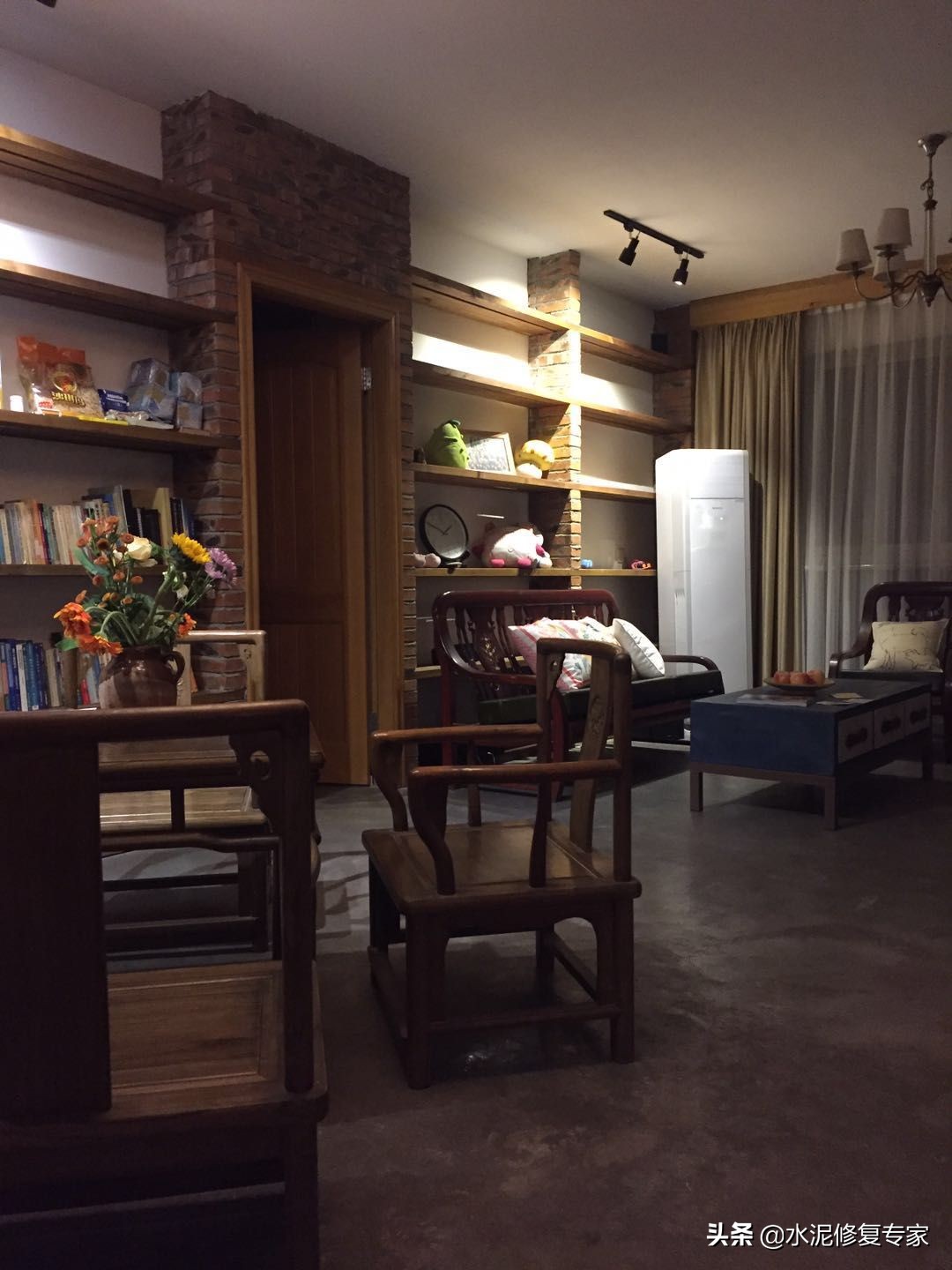 水泥地起砂是什么原因,家里水泥地起砂起灰怎么办