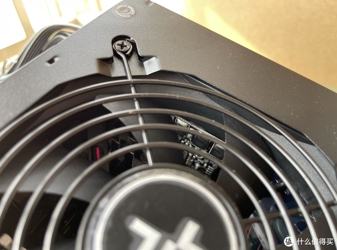 挖矿挣钱是真的吗300个币能兑多少,挖矿只赚不赔么