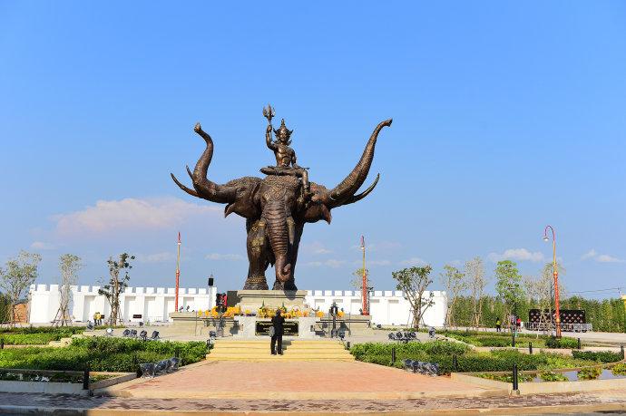 泰国暹罗古城打卡,超过半数中国游客前往泰国