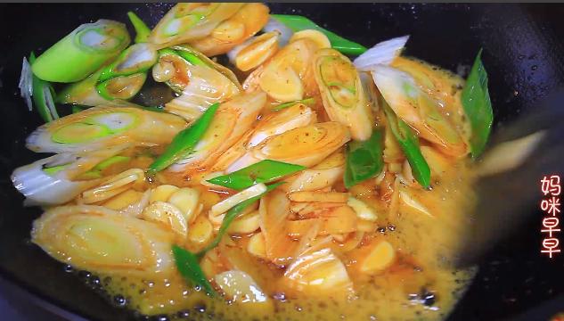 1斤的虾怎么吃,一斤河虾怎么炸才酥又脆