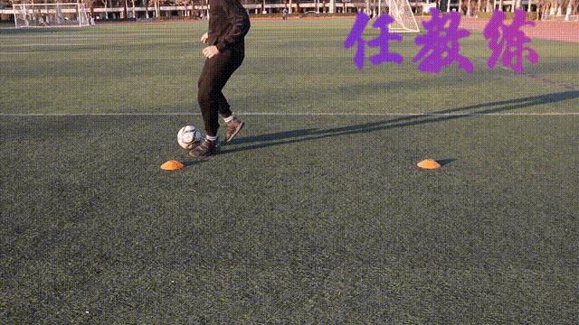 足球绕杆中考标准动作视频示范,中考体育足球绕杆技巧及训练方法