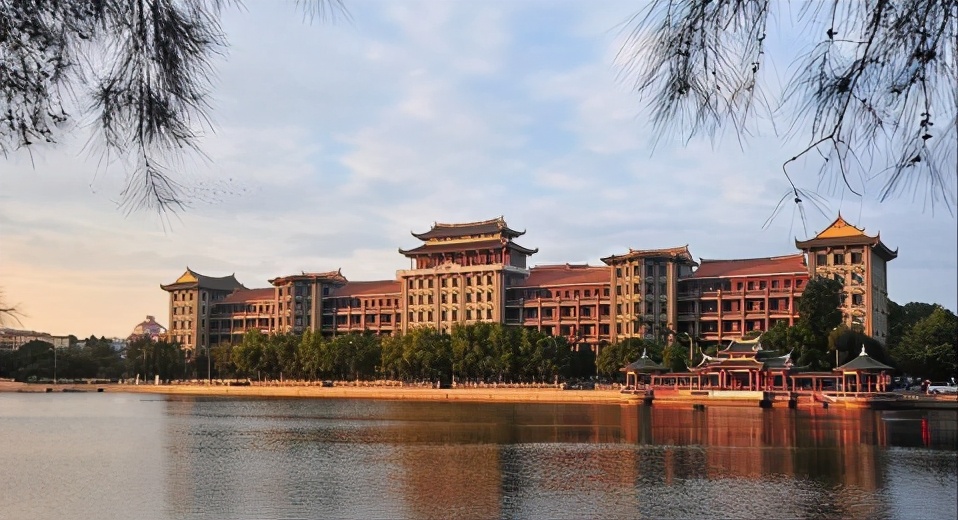 厦门初中高中排名,厦门排名前十的小学哪几所