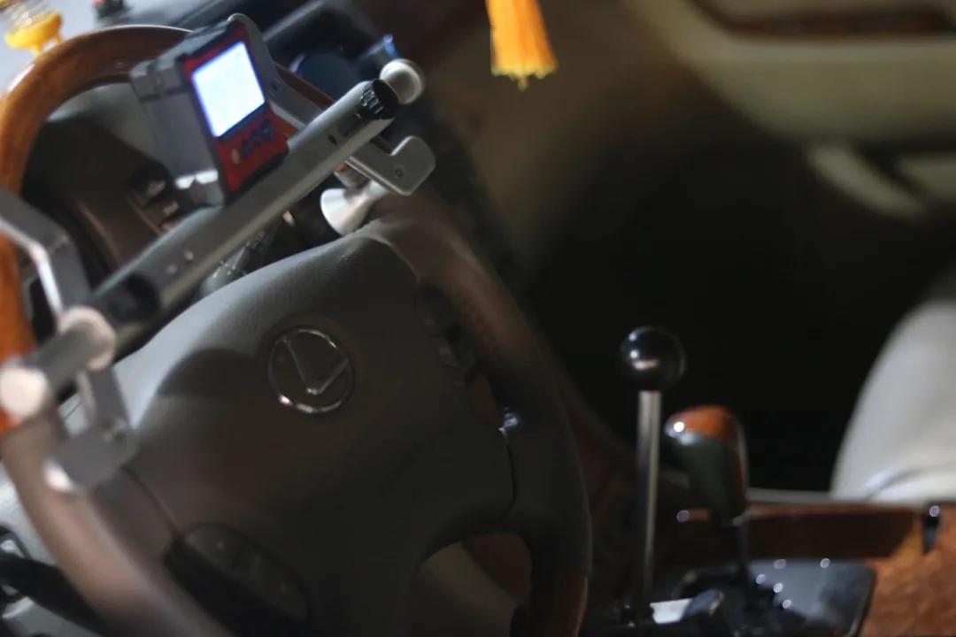 老车翻新：翻新05年残破的雷克萨斯LS430，百万老车，满血复活