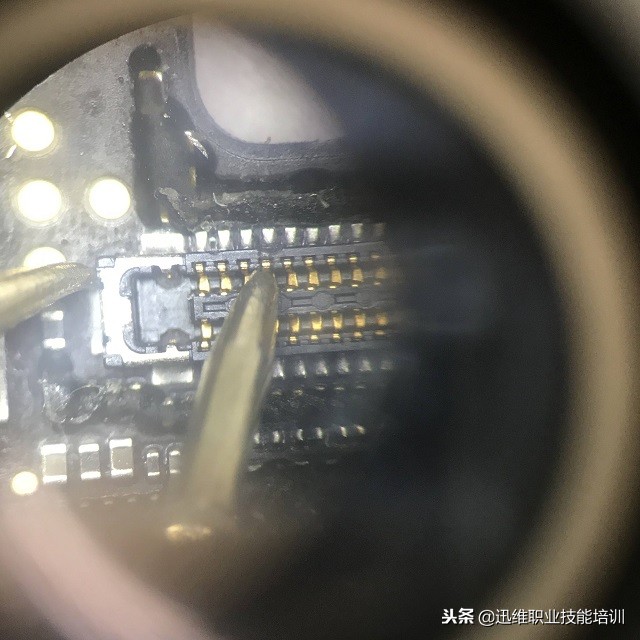 苹果8phome按键更换后没有指纹,8p爱思无法识别指纹