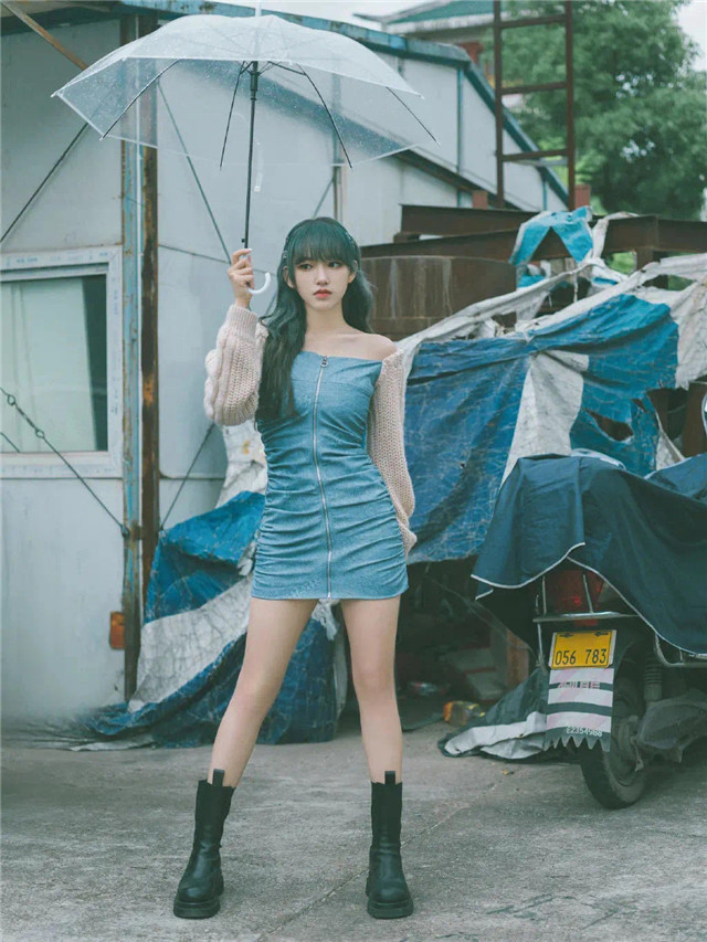 杨幂超爱这款烟筒靴！不仅能拯救腿型不直，还显高又显瘦