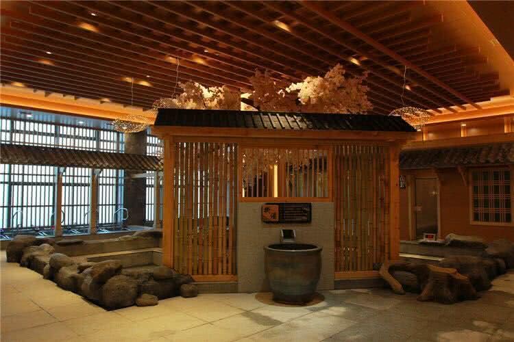 南京团购汗蒸温泉,南京蓝鲸湾温泉洗浴中心