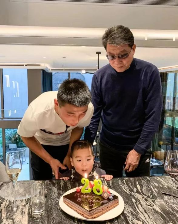 武磊攻破西甲卫冕冠军球门,武磊留洋西甲再次迎来高光时刻