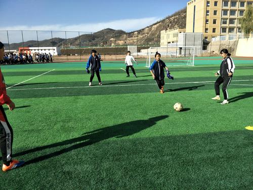 闂ㄥ皢鎬庝箞鍦ㄦ棤鐞冩儏鍐典笅缁冧範鎵戞晳,闂ㄥ皢鐨勫熀鏈妧宸у拰娉ㄦ剰浜嬮」