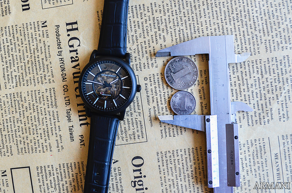 阿玛尼，世界闻名的时尚奢侈品大牌，他制作的腕表怎么样呢