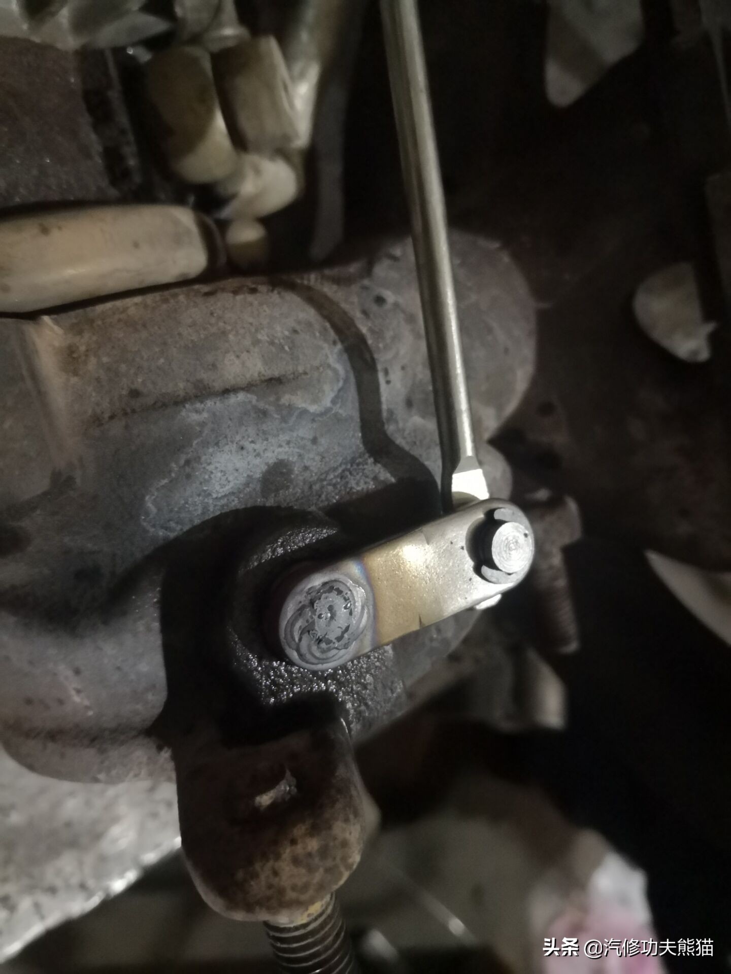 ea8882.0t夏朗烧机油,大众夏朗1.8t烧机油怎么样