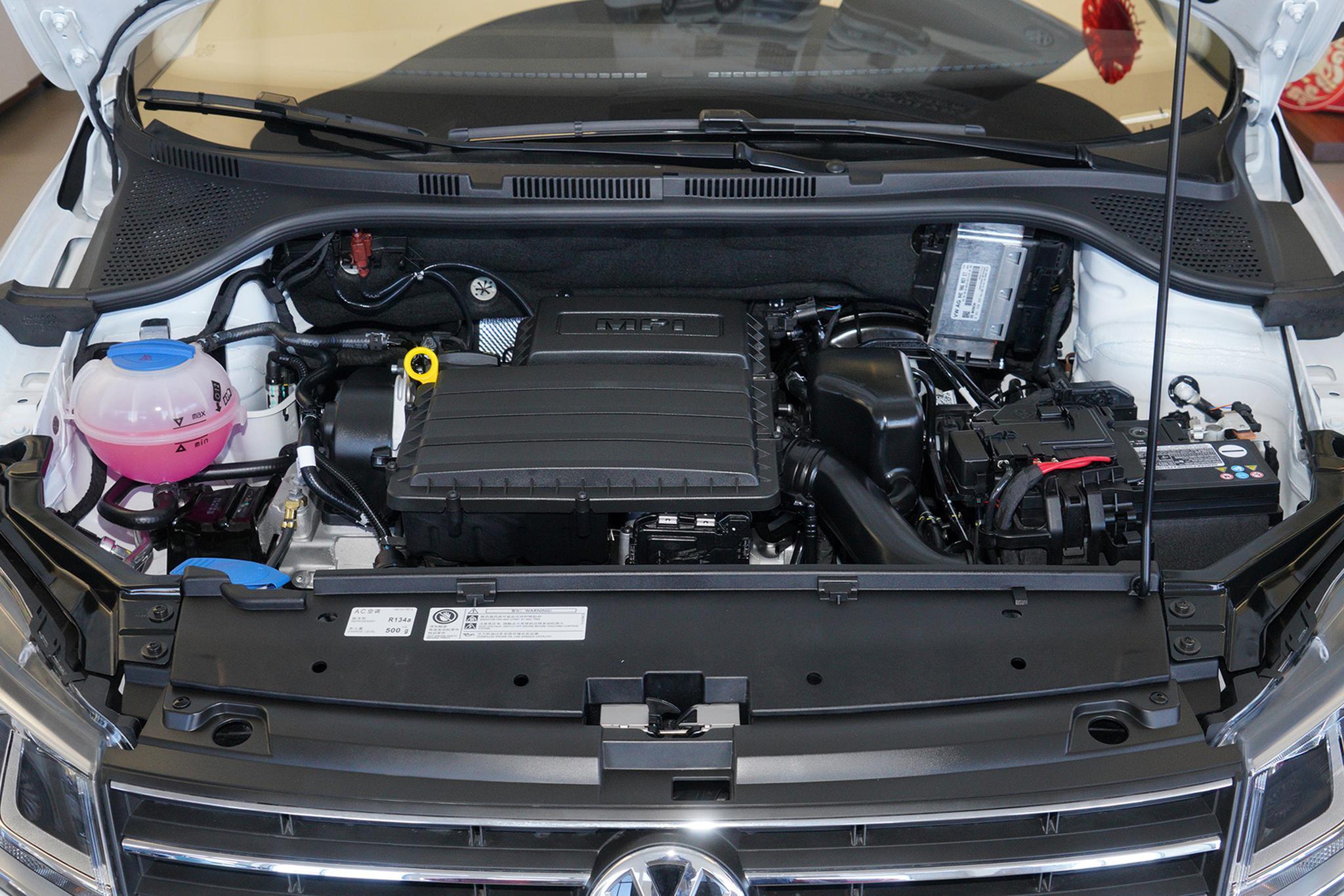 桑塔纳汽车电瓶没电怎么启动,桑塔纳电瓶亏电车启动不了怎么办