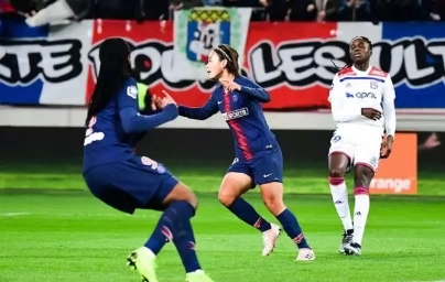 王霜可爱视频,中国女足王霜帅气视频