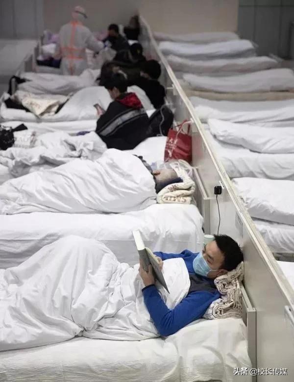 17岁高中生的战疫日记！方舱医院里备战高考，被隔离依然刻苦学习