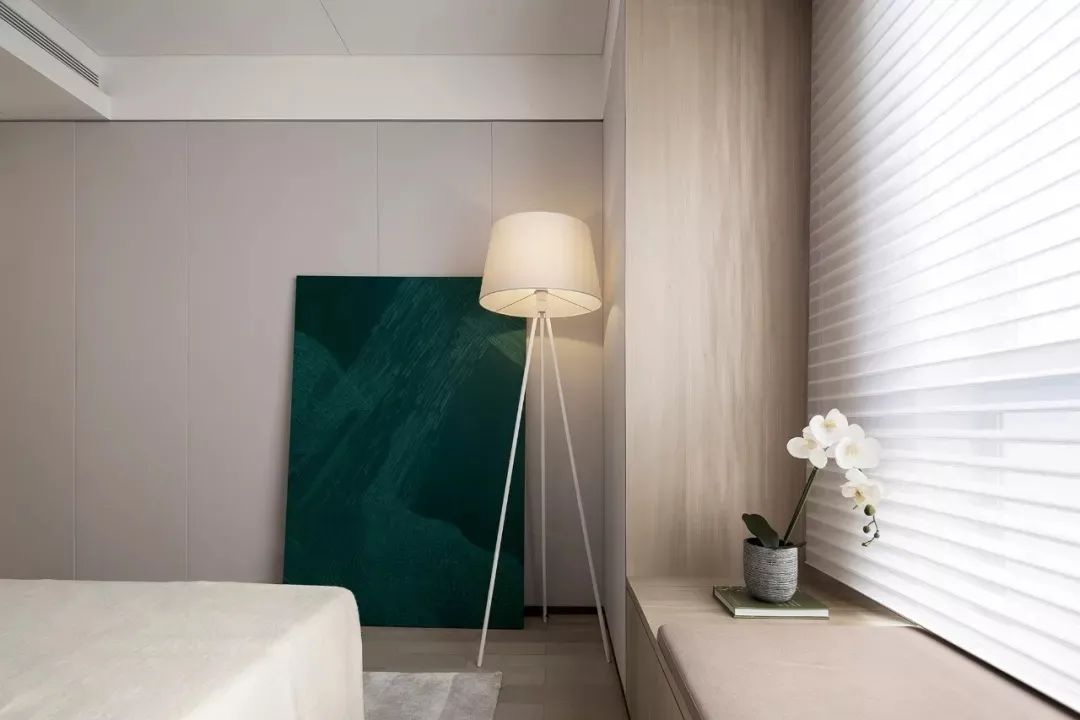 极简小户型装修25方复式,极简风格小复式