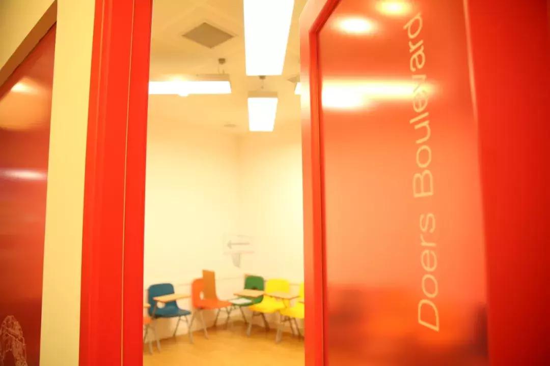 鑻卞瓪鏍″尯鍦板潃,姝︽眽鑻卞瓪姹夎