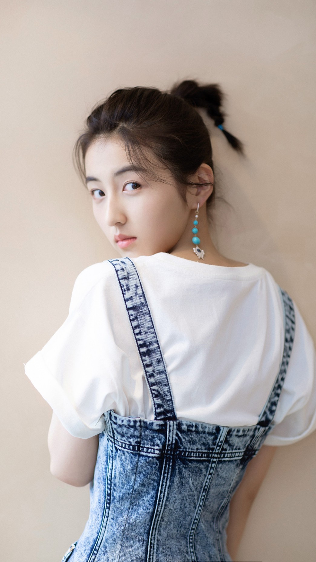 张子枫穿搭是什么样的风格,张子枫穿搭风格