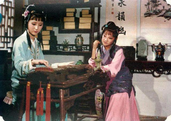 林黛玉给贾府带来了多少银子,贾母为何给林黛玉零花钱