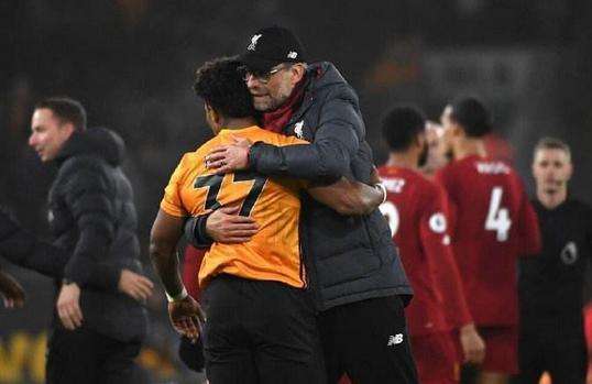 从巴萨转会到皇马,从巴萨转会到曼城的球员