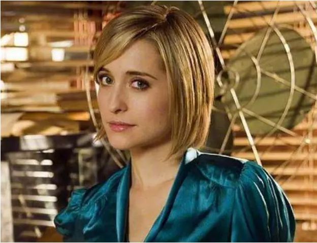 好莱坞超人,好莱坞女人认罪