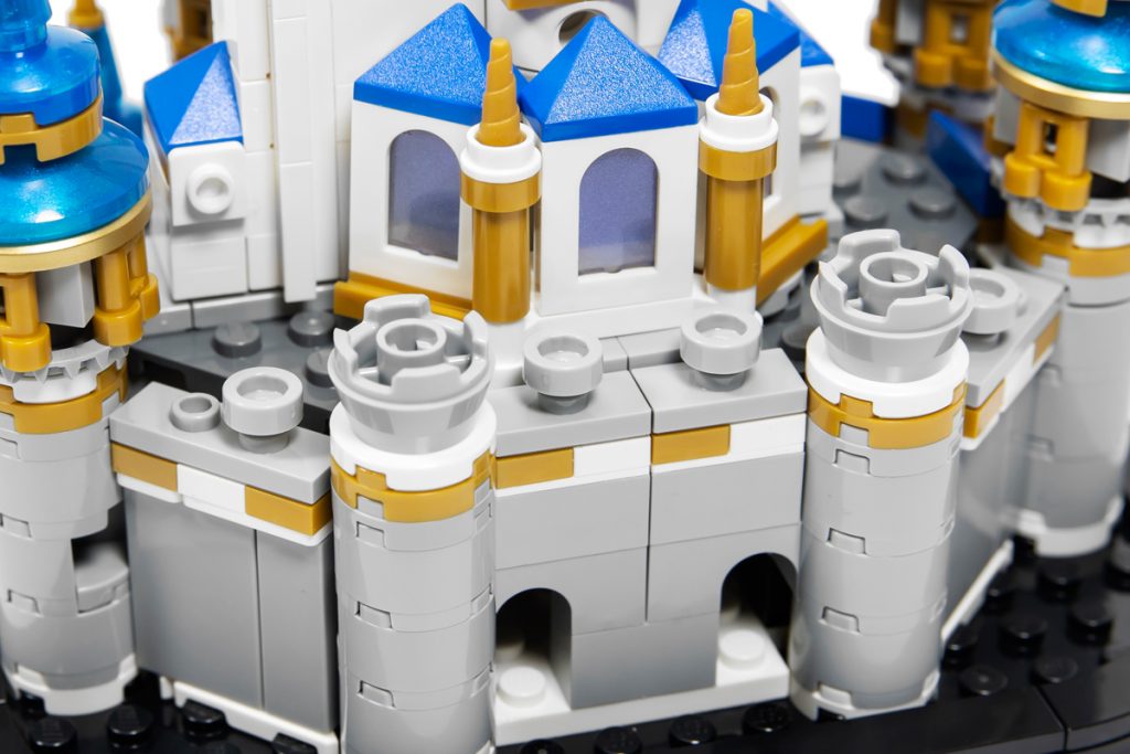 乐高新老款迪士尼城堡,乐高迪士尼100周年城堡展示盒