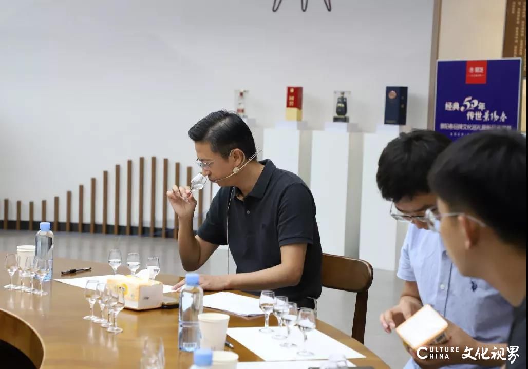 景阳春名酿52度浓香型价格,2018年产景阳春52度浓香型白酒