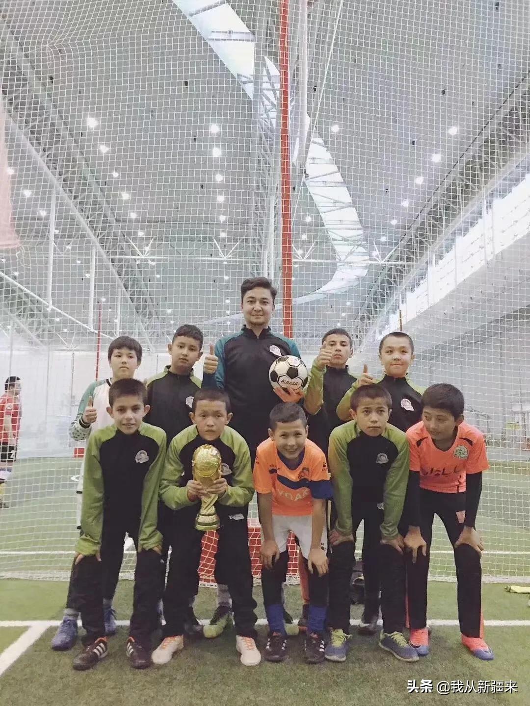 艾力夏提江球员,艾力夏提伊犁