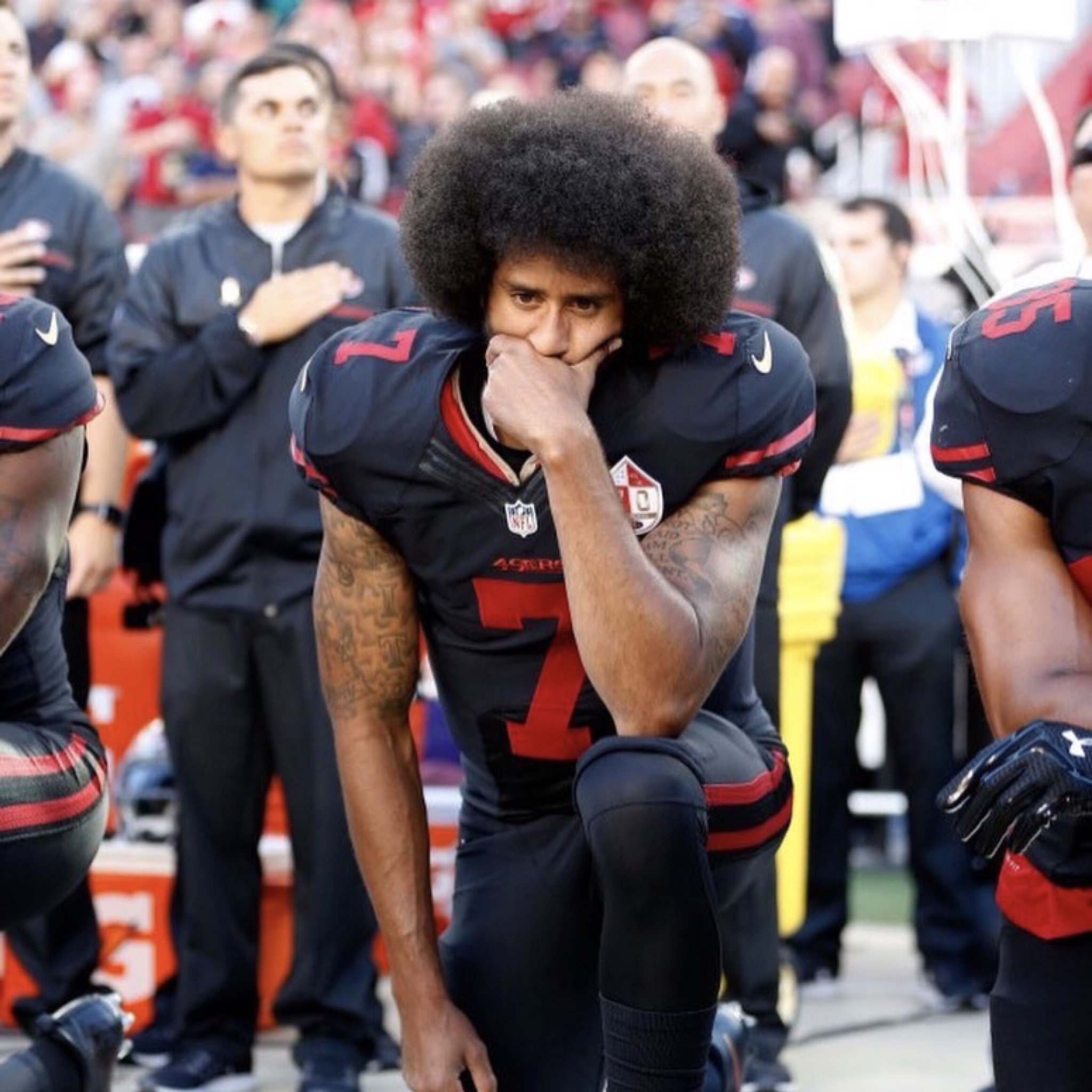 布雷迪最后一个跑球达阵,第七次收获超级碗总冠军的布雷迪